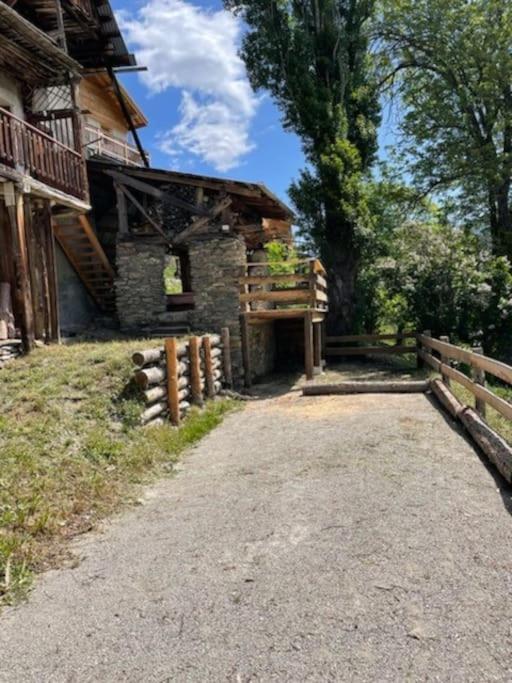 Chalet Avec Vue Sur Le Fort De Chateau Queyras Экстерьер фото